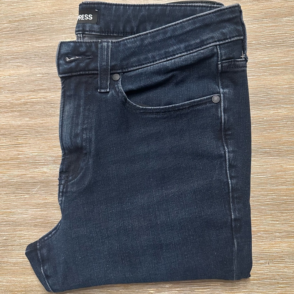 Express Men’s Super-Skinny 4-Way Hyper-Stretch Jeans – Size: 31x32